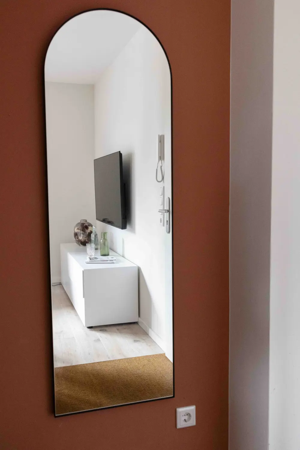 Pier 21 FINE LOFTS, Badezimmer, Flaschen auf Waschbeckenablage